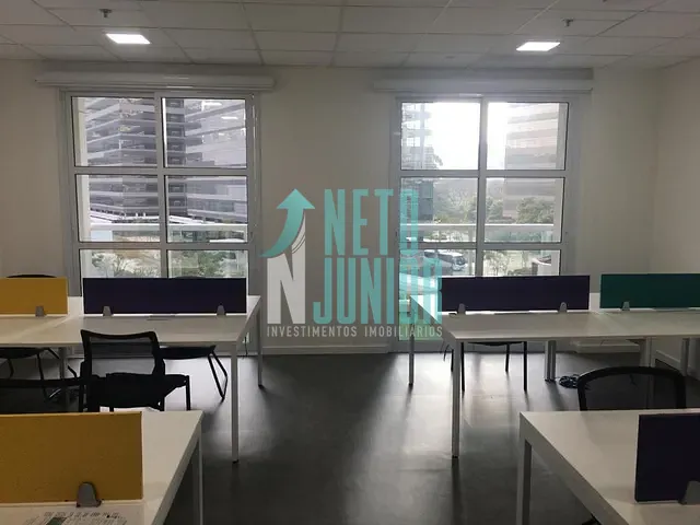 Conjunto com 69m², para alugar, no bairro Vila Cordeiro em São Paulo