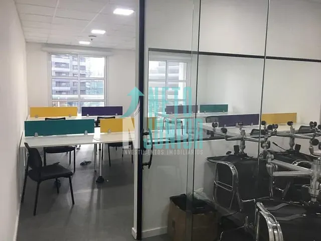Conjunto com 69m², para alugar, no bairro Vila Cordeiro em São Paulo