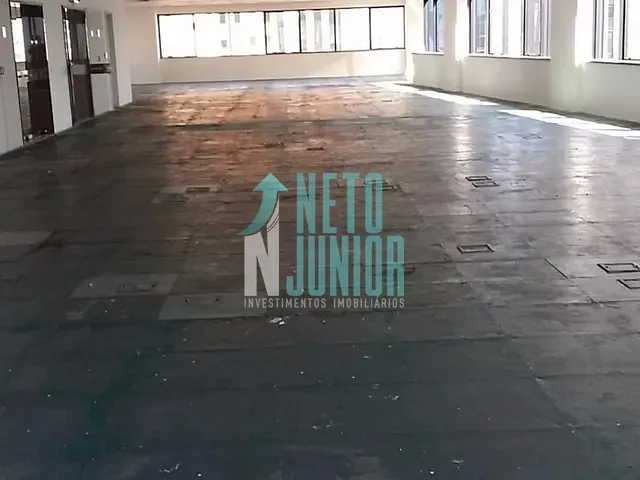 Conjunto com 498m², à venda ou para alugar, no bairro Cidade Monções em São Paulo