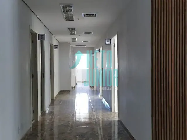 Conjunto com 140m², à venda, no bairro Indianópolis em São Paulo