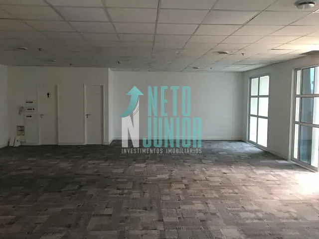 Conjunto com 152m², à venda ou para alugar, no bairro Vila Cordeiro em São Paulo