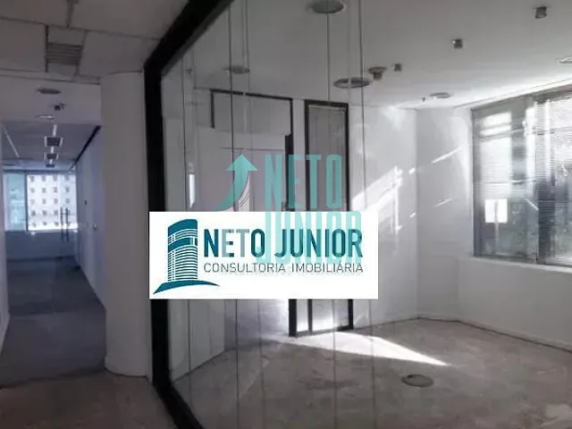 Conjunto com 295m², para alugar, no bairro Vila Olímpia em São Paulo