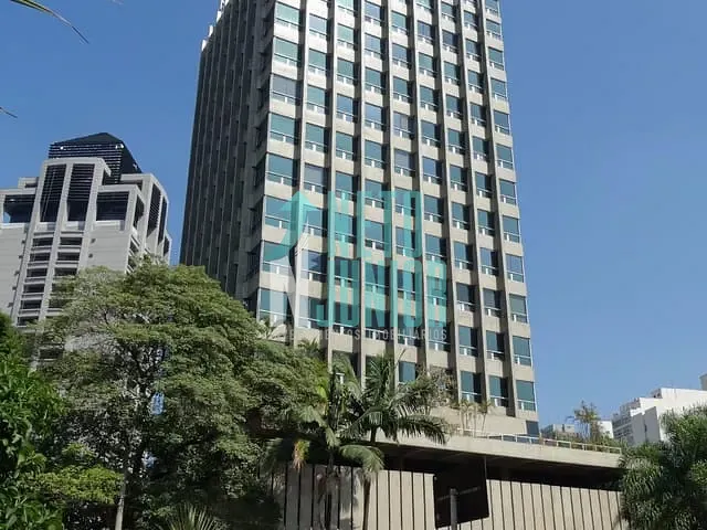 Conjunto com 220m², para alugar, no bairro Itaim Bibi em São Paulo