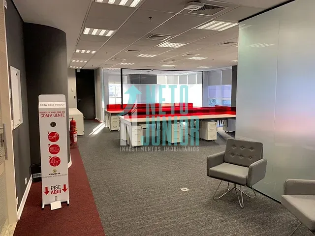 Conjunto com 260m², para alugar, no bairro Cidade Monções em São Paulo