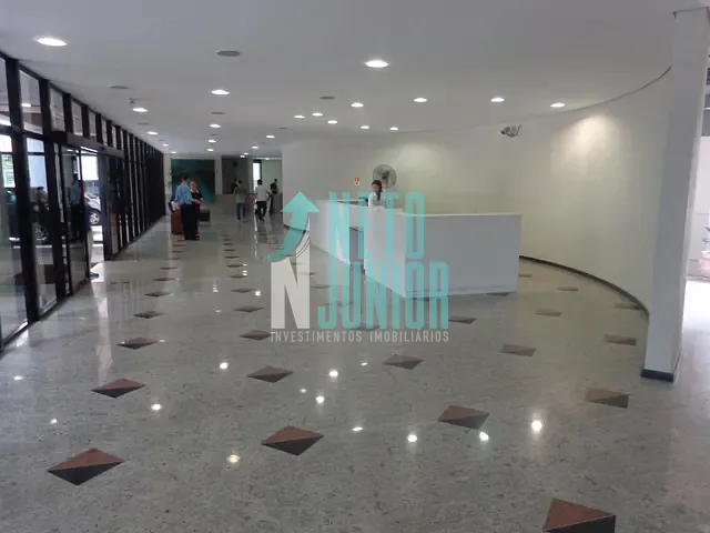 Conjunto com 750m², para alugar, no bairro Cidade Monções em São Paulo