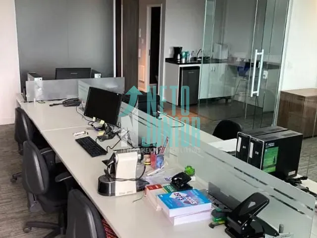 Conjunto com 133m², à venda ou para alugar, no bairro Vila Cordeiro em São Paulo