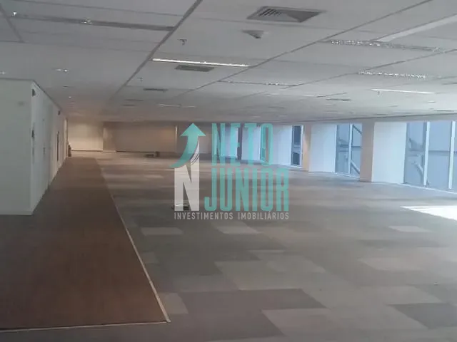Conjunto com 2303m², para alugar, no bairro Bela Vista em São Paulo