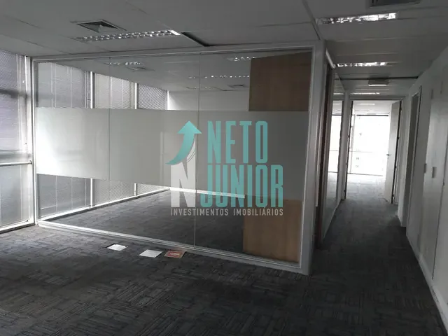 Conjunto com 660m², para alugar, no bairro Bela Vista em São Paulo