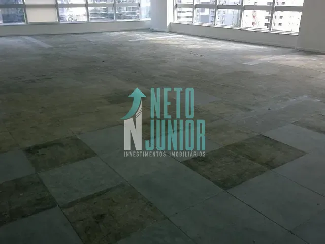 Conjunto com 415m², para alugar, no bairro Itaim Bibi em São Paulo