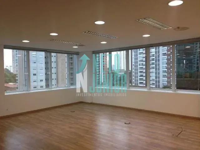 Conjunto com 86m², à venda ou para alugar, no bairro Cidade Monções em São Paulo