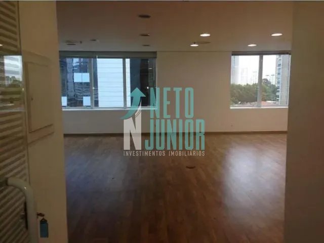 Conjunto com 86m², à venda ou para alugar, no bairro Cidade Monções em São Paulo