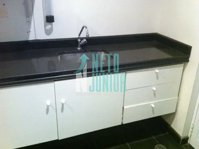 Conjunto com 201m², à venda ou para alugar, no bairro Vila Olímpia em São Paulo
