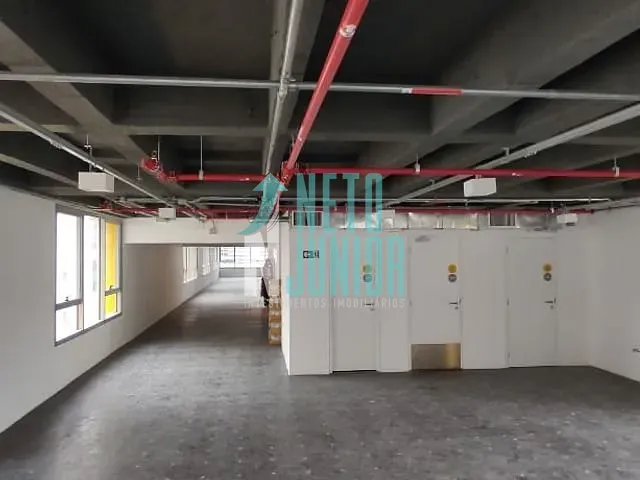 Conjunto comercial com 359m², para alugar, no bairro Paraíso em São Paulo