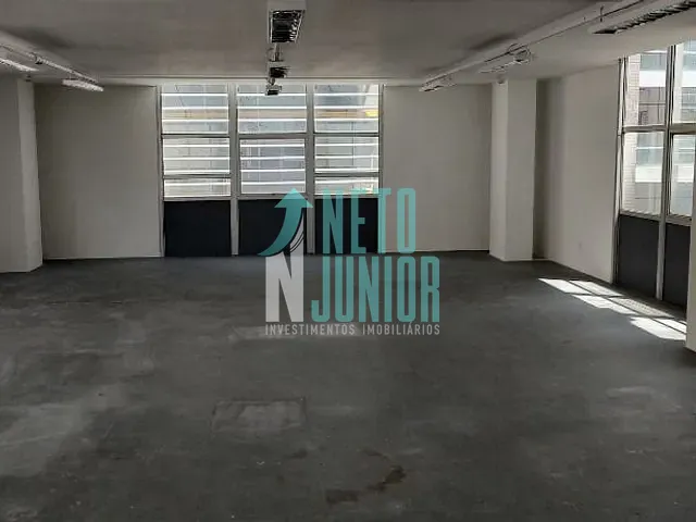 Conjunto com 126m², para alugar, no bairro Jardim Paulista em São Paulo