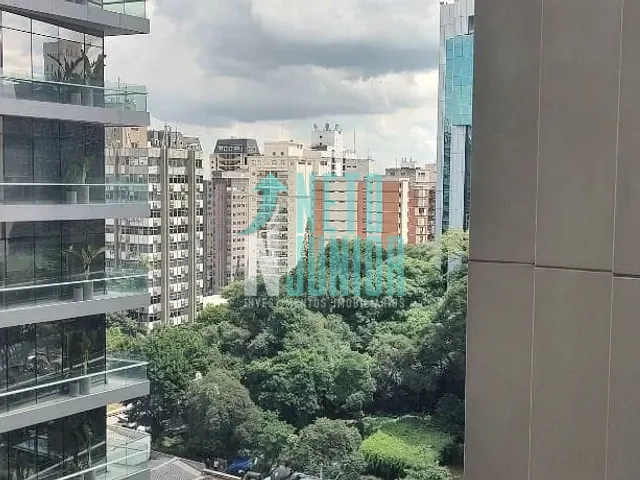 Conjunto com 126m², para alugar, no bairro Jardim Paulista em São Paulo