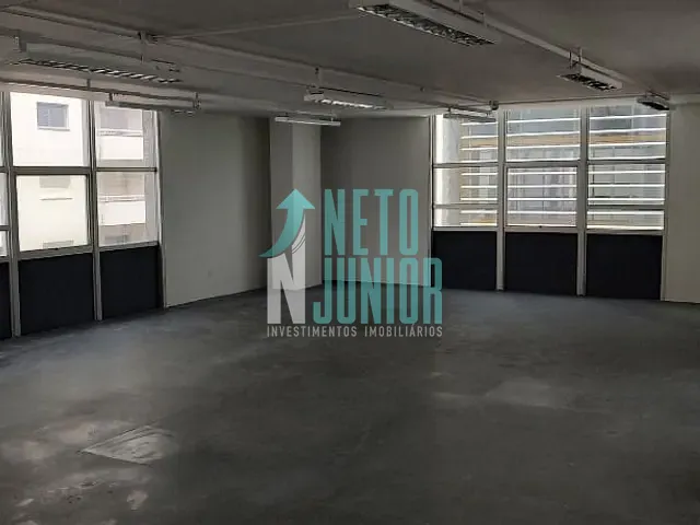 Conjunto com 126m², para alugar, no bairro Jardim Paulista em São Paulo