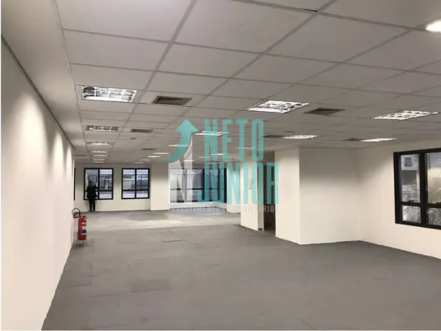 Conjunto com 600m², à venda ou para alugar, no bairro Cerqueira César em São Paulo