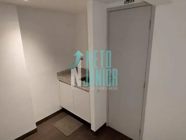 Conjunto com 290m², para alugar, no bairro Jardim Paulistano em São Paulo