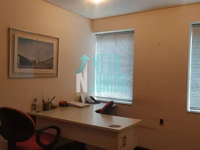 Conjunto com 90m², à venda ou para alugar, no bairro Moema em São Paulo