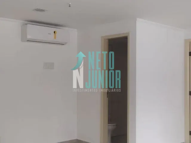 Conjunto com 76m², para alugar, no bairro Moema em São Paulo