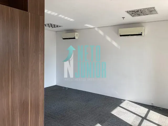 Conjunto com 35m², para alugar, no bairro Pinheiros em São Paulo