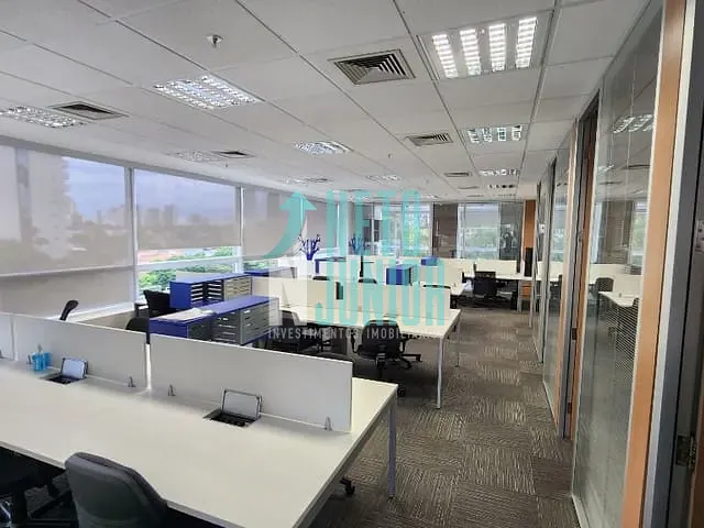 Conjunto com 257m², para alugar, no bairro Brooklin Paulista em São Paulo