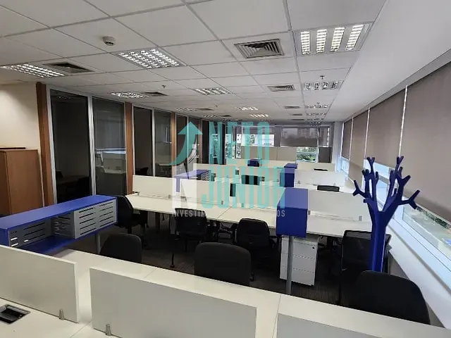 Conjunto com 257m², para alugar, no bairro Brooklin Paulista em São Paulo