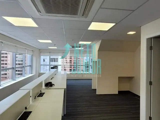 Conjunto com 66m², para alugar, no bairro Vila Madalena em São Paulo