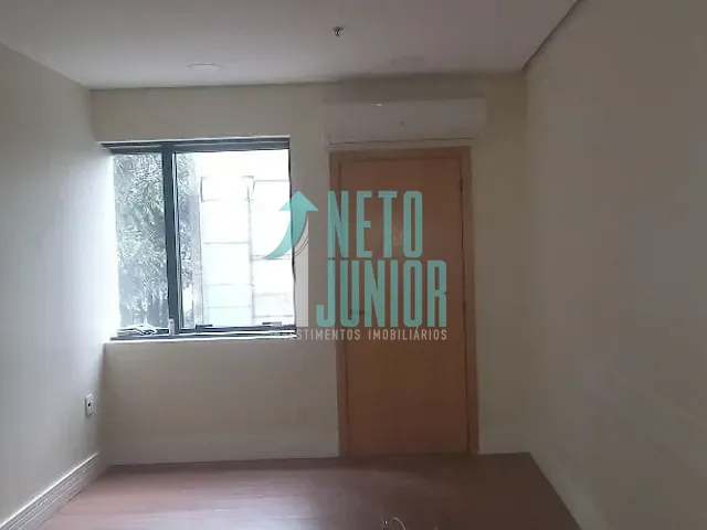 Conjunto com 41m², à venda, no bairro Vila Olímpia em São Paulo