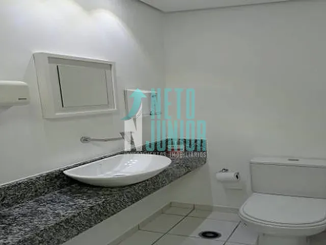 Conjunto com 58m², à venda ou para alugar, no bairro Moema em São Paulo