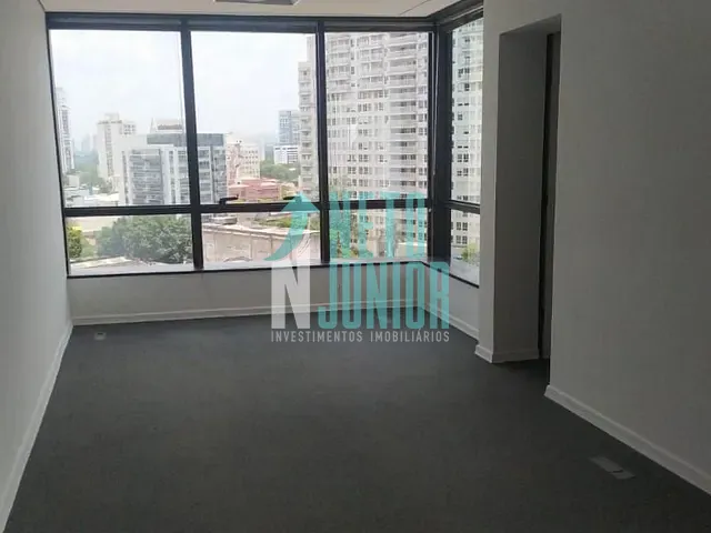 Conjunto com 32m², para alugar, no bairro Pinheiros em São Paulo