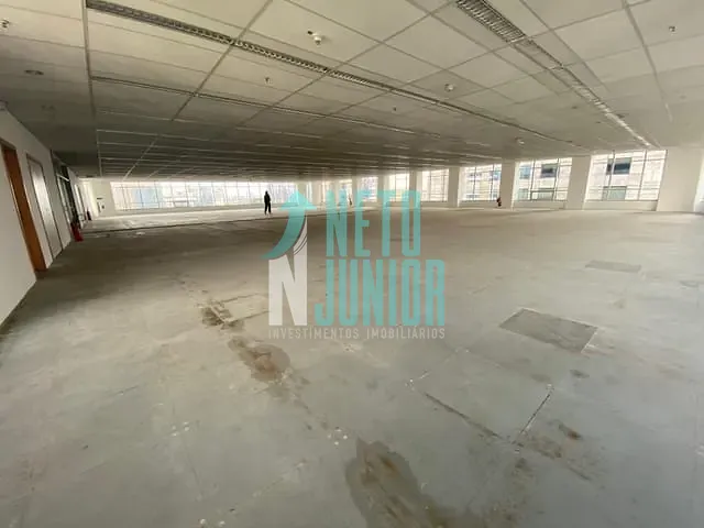 Conjunto com 752m², à venda ou para alugar, no bairro Cidade Monções em São Paulo