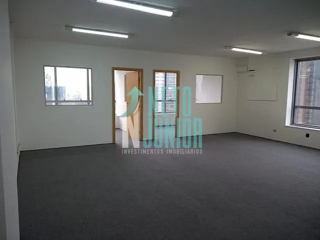 Conjunto com 84m², para alugar, no bairro Jardim Paulistano em São Paulo