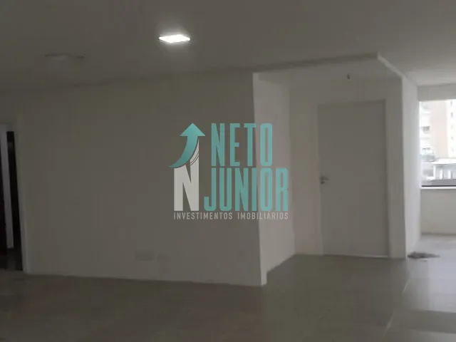 Conjunto com 125m², para alugar, no bairro Itaim Bibi em São Paulo