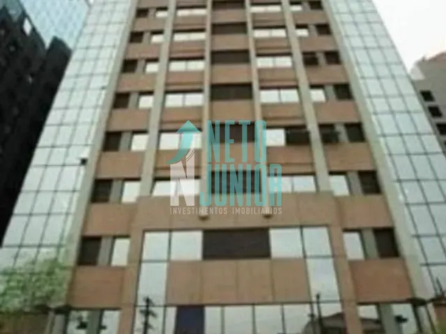Conjunto com 35m², à venda ou para alugar, no bairro Vila Olímpia em São Paulo