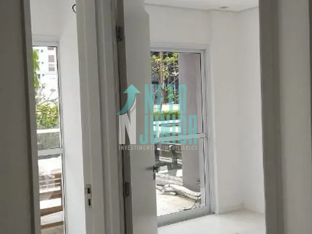 Conjunto com 57m², para alugar, no bairro Pinheiros em São Paulo