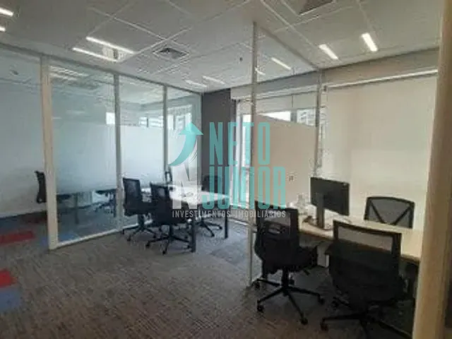 Conjunto com 151m², para alugar, no bairro Moema em São Paulo