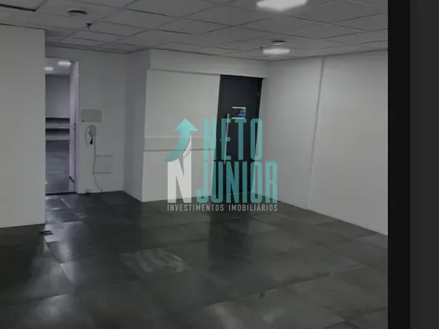 Conjunto com 98m², à venda ou para alugar, no bairro Moema em São Paulo