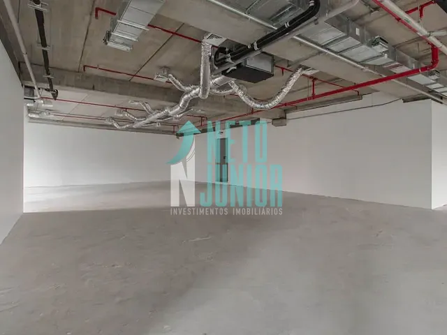Conjunto com 240m², à venda ou para alugar, no bairro Vila Almeida em São Paulo