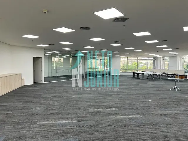 Conjunto com 520m², para alugar, no bairro Brooklin Paulista em São Paulo
