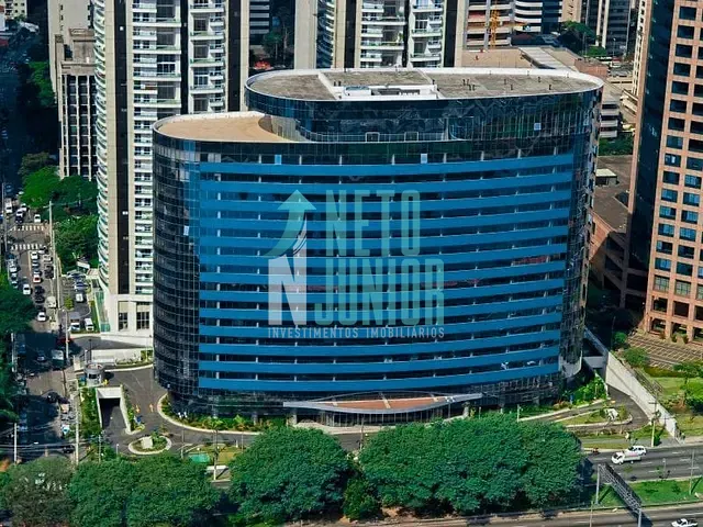 Conjunto com 132m², para alugar, no bairro Brooklin Paulista em São Paulo
