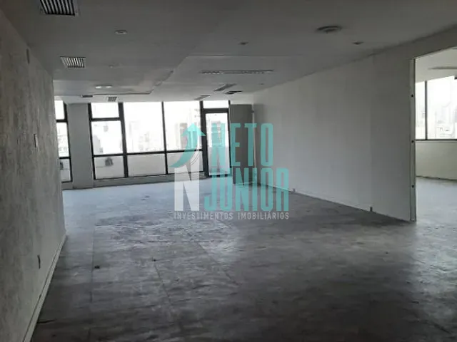 Conjunto com 343m², para alugar, no bairro Moema em São Paulo