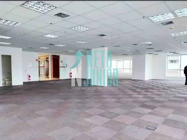 Conjunto com 114m², para alugar, no bairro Jardim Paulista em São Paulo