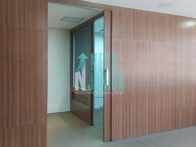 Conjunto com 44m², para alugar, no bairro Indianópolis em São Paulo