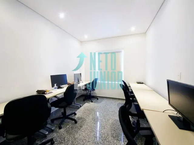 Conjunto com 25m², para alugar, no bairro Jardim das Acácias em São Paulo