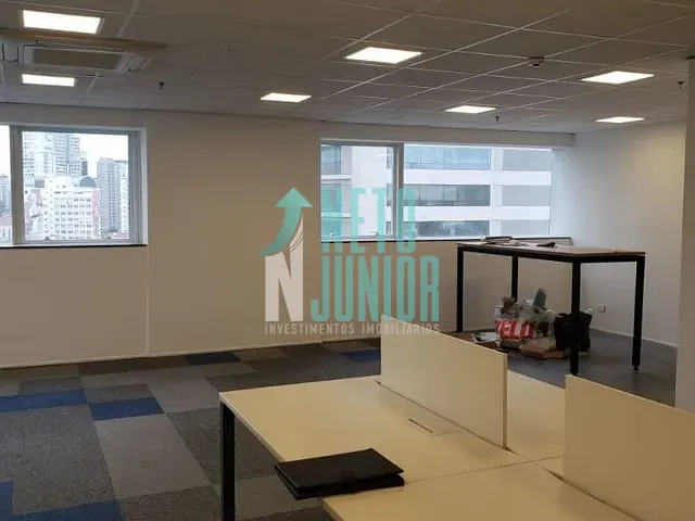 Conjunto com 116m², para alugar, no bairro Pinheiros em São Paulo
