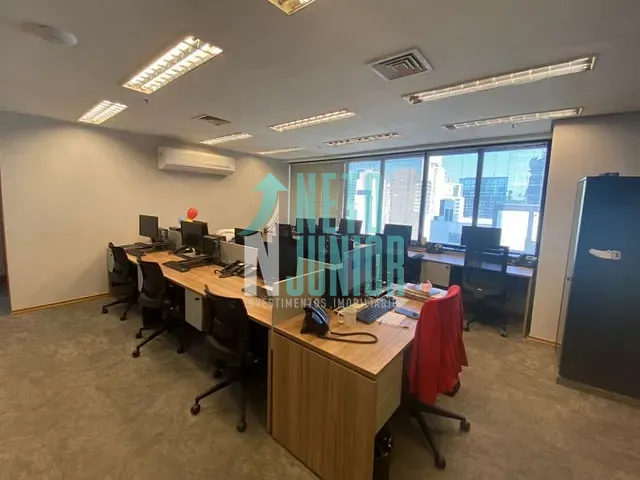 Conjunto com 150m², para alugar, no bairro Itaim Bibi em São Paulo