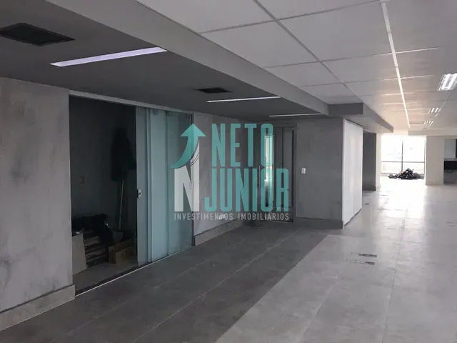 Conjunto com 157m², para alugar, no bairro moema em São Paulo