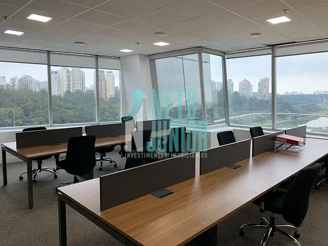 Conjunto com 120m², para alugar, no bairro Brooklin Paulista em São Paulo