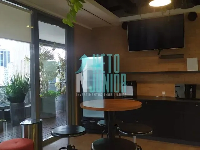 Conjunto com 557m², para alugar, no bairro Itaim Bibi em São Paulo